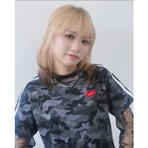 10代・20代【ルーツカラー×前髪ありレイヤーカット】