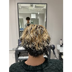 メンズサロン Rolka 池袋店×スタイル