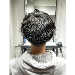 メンズサロン Rolka 池袋店×スタイル