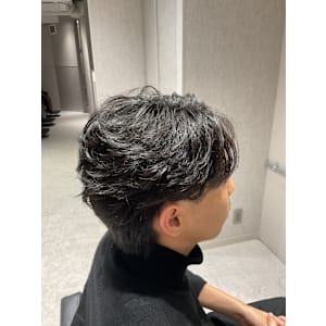 メンズサロン Rolka 池袋店×スタイル