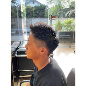 スパイキーツーブロック