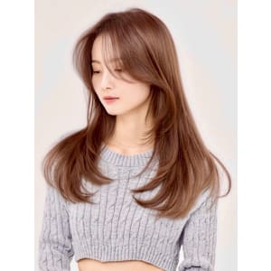 ザクザクレイヤーロンググレーベージュ前髪パーマ