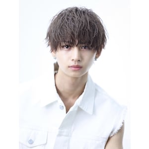 LIPPS hair 吉祥寺×スタイル