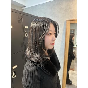 ★時短スタイリング！ミディアムレイヤー