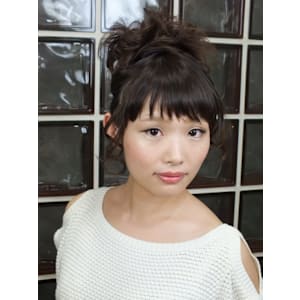 フェミニンパーティーアレンジ♪