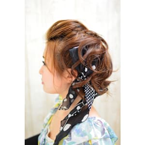 編みこみポンパサイドカール♪