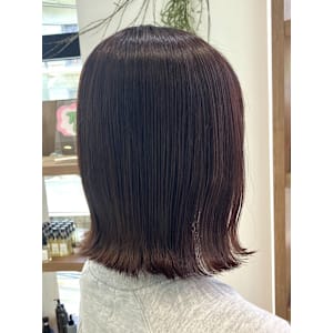 春におすすめピンクブラウンカラー