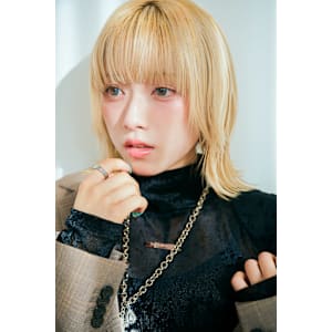 ホワイトブロンドウルフボブ - little×salt 渋谷【リトルソルト】掲載中