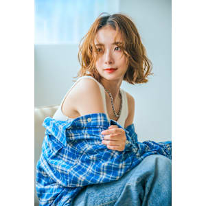 カーテンバングゆるふわパーマ