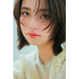 大人カラーこなれフェイスレイヤーボブ