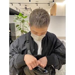 クロップ×ハイトーン