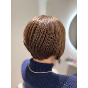 明るい白髪染め×ショートボブ『銀座／個室』
