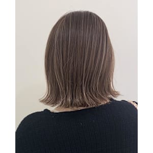 ナチュラルでお洒落なハイライト