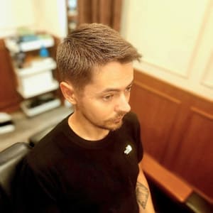 ショート - Y's BARBER GINZA LOUNGE【ワイズ バーバー ギンザ ラウンジ】掲載中