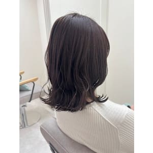 カラー特化型サロン/似合わせカット/レイヤー