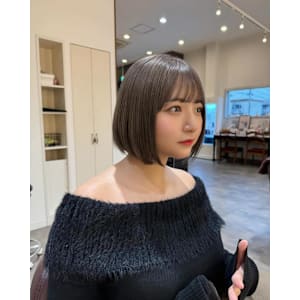 『ガーリースタイル』 透け感グレージュ