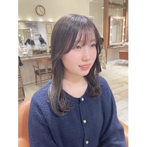 [Neolive kuta] グレージュカラー[町田]