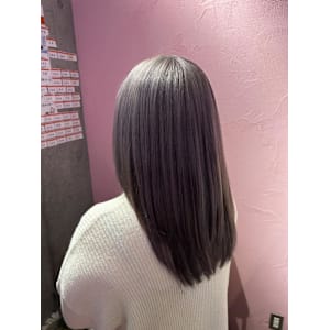 シルバーグレージュ