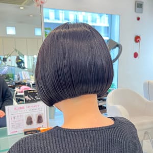 ぱつっとミニボブ♬