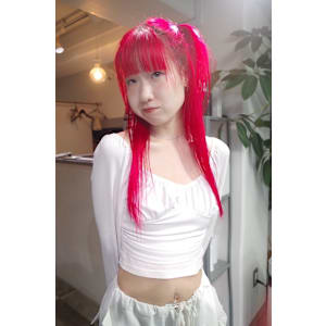 ビビットレッド