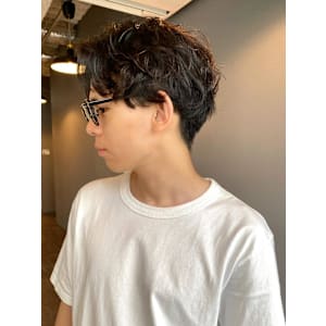 《kitin吉祥寺》ニュアンスパーマ　パーマ　メンズパーマ