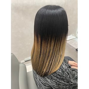  『ROW町田』グラデーション×毛先ハイライト