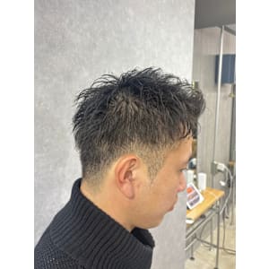 アップバングショート、刈り上げ、スパイキーショート、池袋