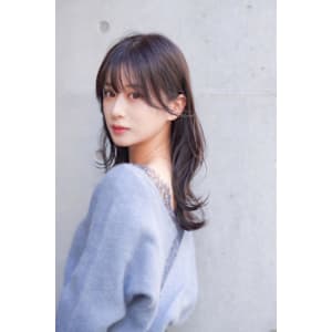 顔まわりカット/レイヤーカット