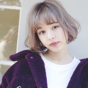 大人ガーリーホワイトグレージュカールボブルフ