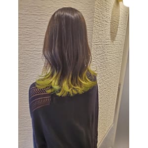 裾カラースタイル