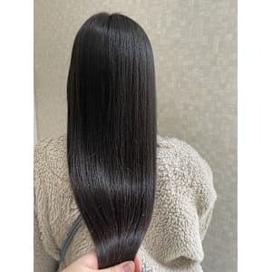 酸熱縮毛矯正スタイル