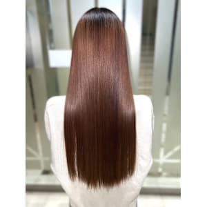 ココアブラウン　艶髪　髪質改善トリートメント　美髪　20代