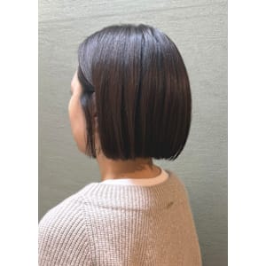 大人艶サラボブストレート