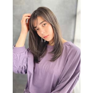 20代30代40代　ミセス透明感小顔くびれレイヤーロング