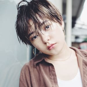 ヘルシーエフォートレスモカベージュシアーショート