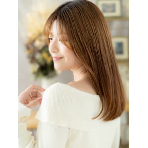 艶感ストレートうぶバングモテ髪小顔レイヤー　韓国風巻き