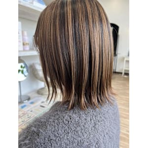 外ハネボブ／デザインカラー