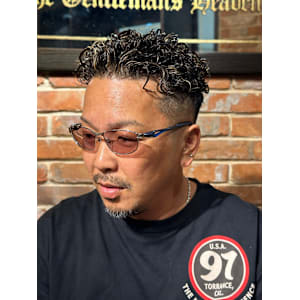 ヒロ銀座 仙台名掛丁店×デザインパーマ×ハイライト