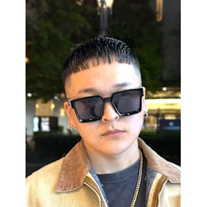 ヒロ銀座 仙台名掛丁店×バーバースタイル