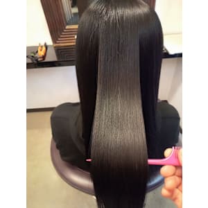 【ダークアッシュ】暗めの髪色でも抜け感があり◎ 赤羽駅美容室