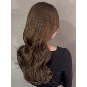 艶めきモカブラウン