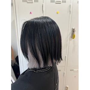 インナーカラーグレーイメチェン似合わせカットワンレンボブ