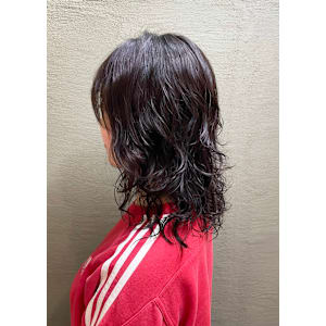 伸ばしかけの髪の毛におすすめスタイルレイヤーパーマ