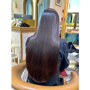 イメチェン外ハネボブ美髪ワイドバングレイヤー髪質改善縮毛矯正