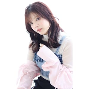 小顔レイヤー×くびれミディ×艶ピンク 20代30代40代