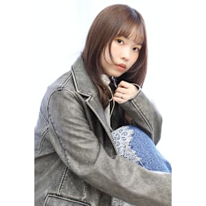 20代30代 ミディアムレイヤー イメチェン メルティカラー