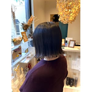 切りっぱなしボブ