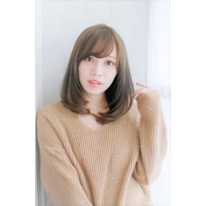 モテ髪うるツヤストレートロブ
