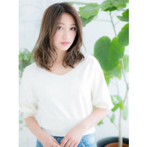 ハイライトカラーでエアリ-ロングe