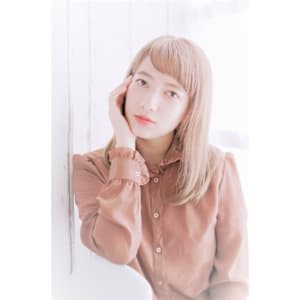 2018年S/Sトレンド～レア・セドゥフレンチベージュ～